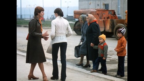 Panelstory-aneb-Jak-se-rodi-sidliste-1979-fullHDTV-1080i-cz.ts_snapshot_01.29.50_2019.01.29_18.20.48.jpg
