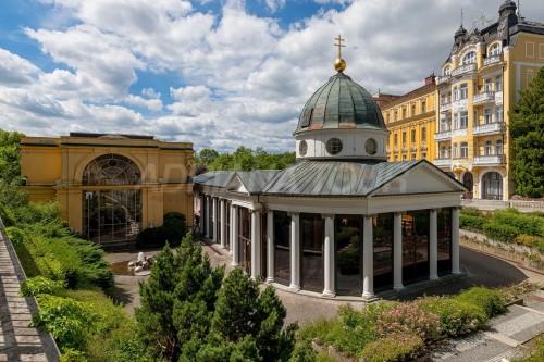 32-krizovy-pramen-marianske-lazne.jpg